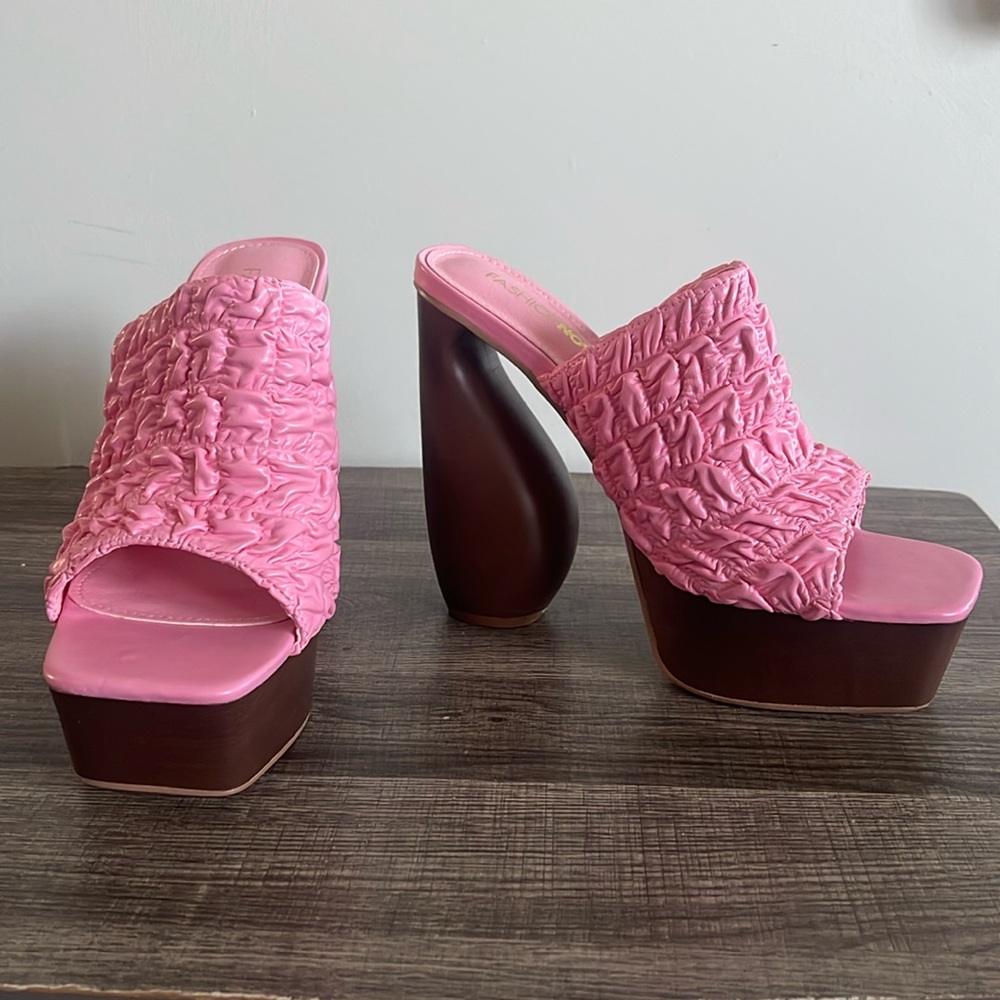 Fashion Nova Pink Heeled Mules